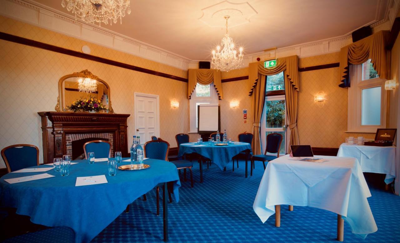 The Birch Hotel Haywards Heath Exteriér fotografie