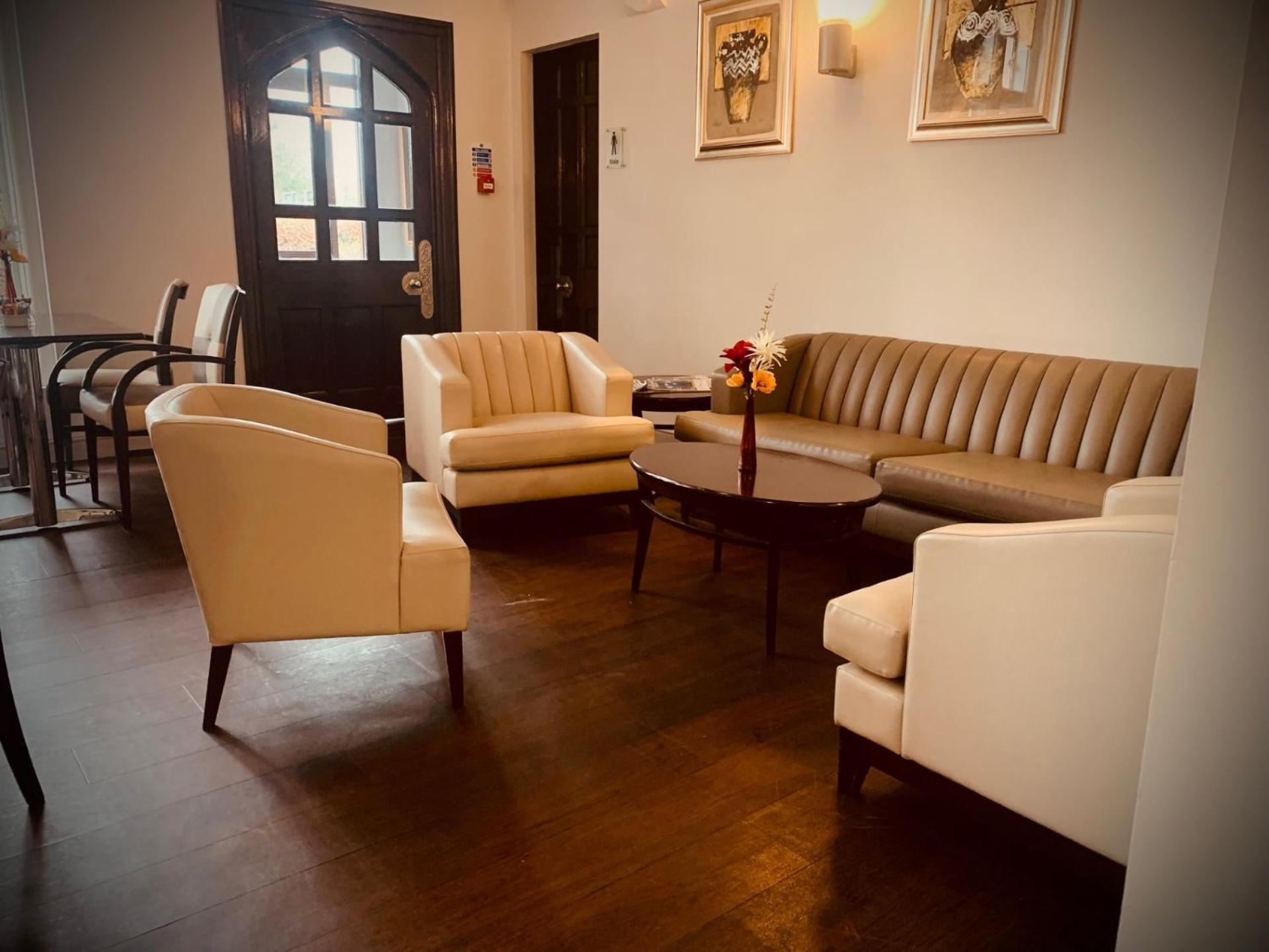 The Birch Hotel Haywards Heath Exteriér fotografie
