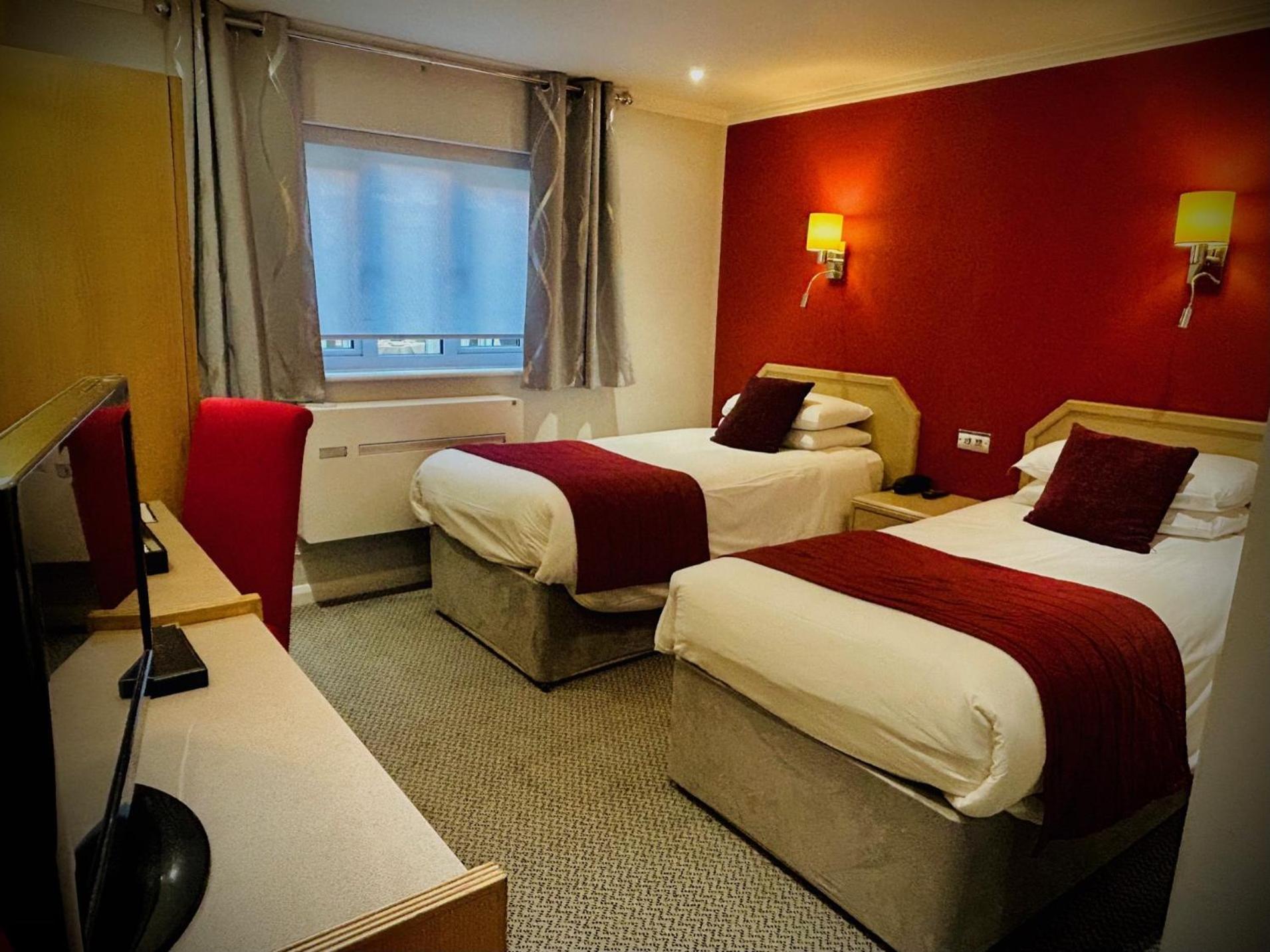 The Birch Hotel Haywards Heath Exteriér fotografie