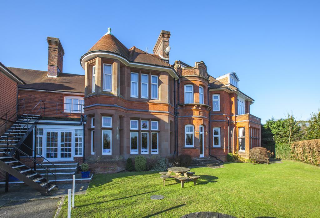 The Birch Hotel Haywards Heath Exteriér fotografie